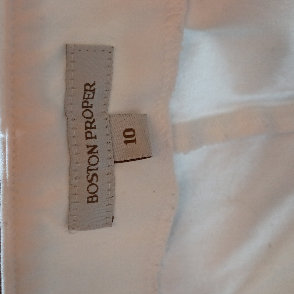Boston Proper Crisp White Capri Pants, Sz 10 - Picture 2 of 6